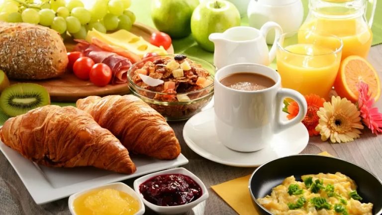 Read more about the article ‘Geração Z’ não gosta de café da manhã, mas pular refeição faz mal à saúde